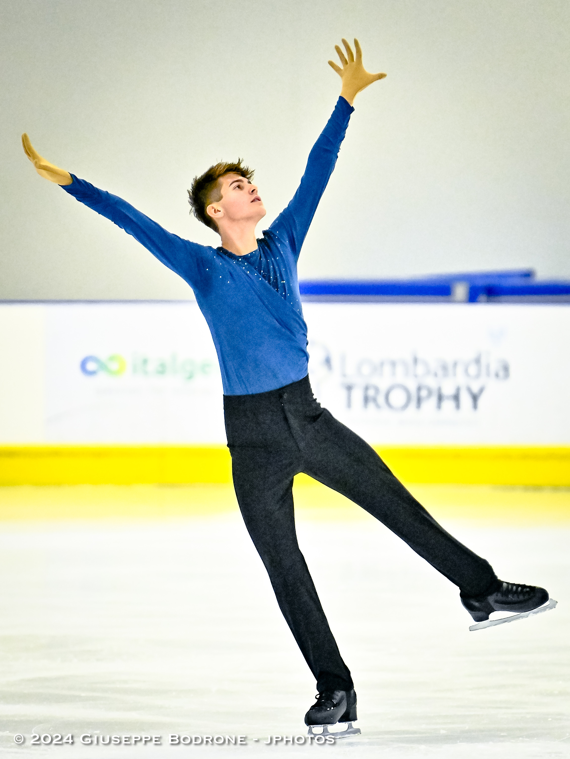 Mattia Tosi photo 3