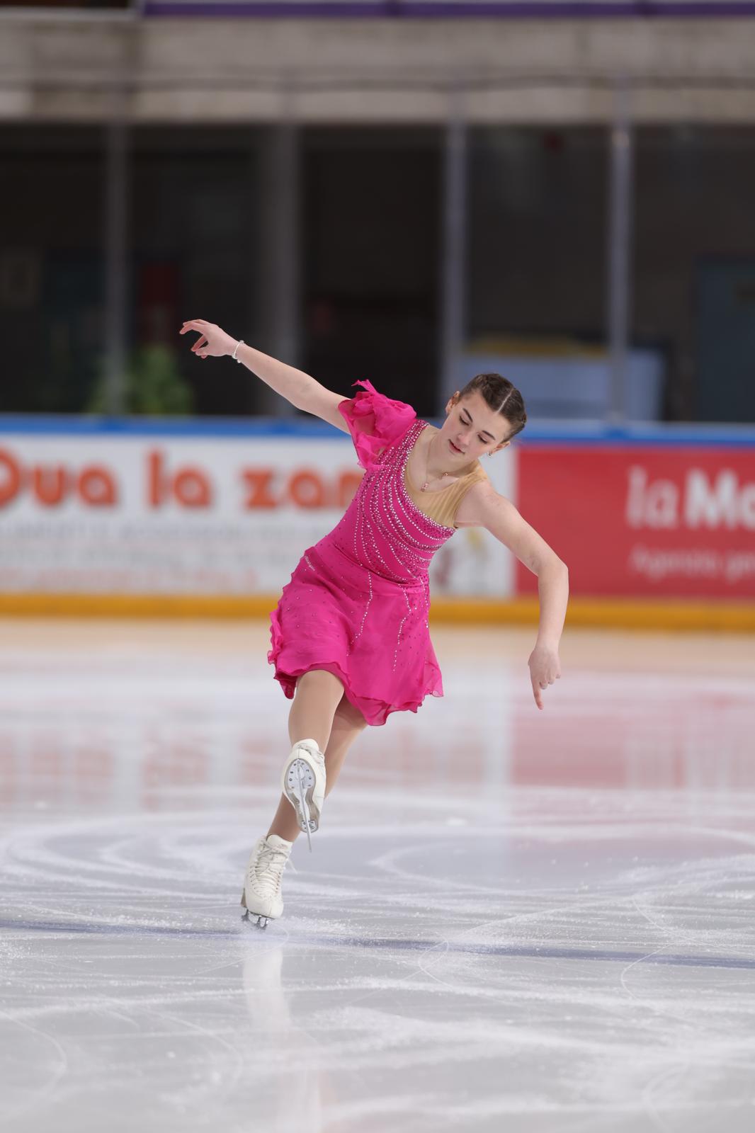 Kiira Caflisch photo 6
